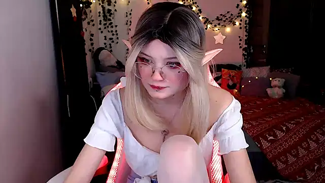 MissToree online show from December 26, 9:04 pm