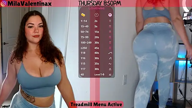 Snapshot of MilaValentina chatting on November 7, 1:49 am MilaValentina online show from November 7, 1:49 am