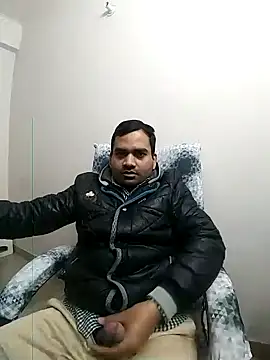 Snapshot of sexyadamsexy chatting on January 5, 3:02 pm sexyadamsexy online show from January 5, 3:02 pm