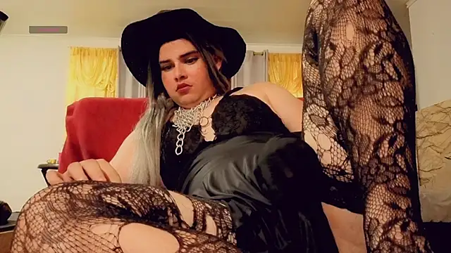 camyl93 online show from November 24, 10:20 pm