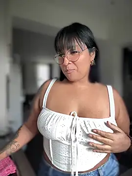 DannaaMeliza online show from December 19, 1:07 pm