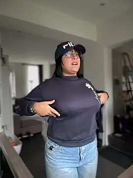 DannaaMeliza online show from December 27, 10:34 am