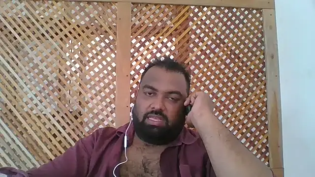 Snapshot of FatCockBoySL chatting on December 16, 7:13 am FatCockBoySL online show from December 16, 7:13 am