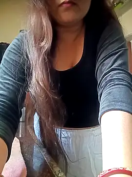 naughtymadam online show from March 28, 5:40 am