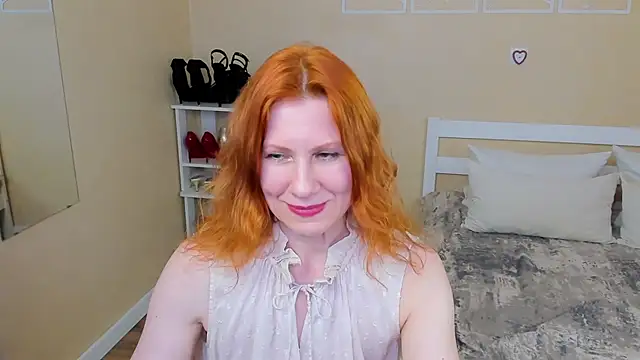 FoxySophia online show from February 20, 6:26 am