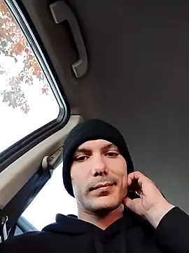 Selfsuckingfreak online show from November 9, 6:50 pm