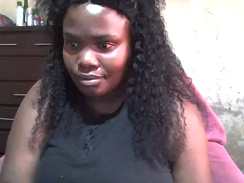 Snapshot of sexybigboobz chatting on June 16, 1:47 pm sexybigboobz online show from June 16, 1:47 pm