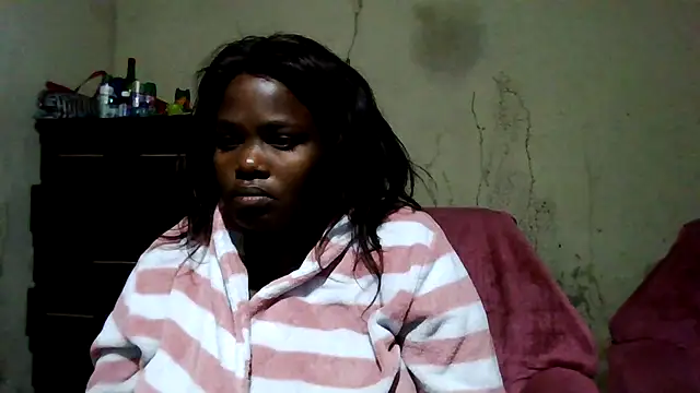 Snapshot of sexybigboobz chatting on July 5, 4:19 am sexybigboobz online show from July 5, 4:19 am