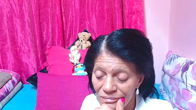 SLUTTYROXY online show from December 22, 8:17 pm