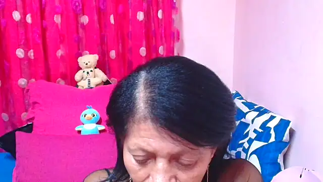 SLUTTYROXY online show from March 8, 8:12 pm