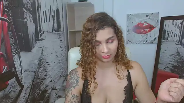 Shay  lee online show from February 11, 7:05 pm