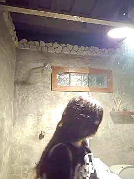 Snapshot of loveuu-bae chatting on October 25, 11:10 pm loveuu-bae online show from October 25, 11:10 pm