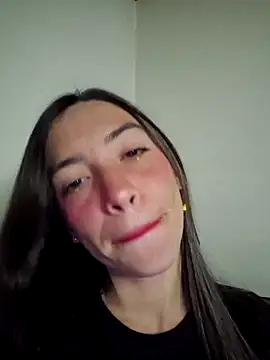 Snapshot of loveuu-bae chatting on November 8, 12:00 am loveuu-bae online show from November 8, 12:00 am