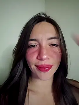 Snapshot of loveuu-bae chatting on November 12, 1:06 am loveuu-bae online show from November 12, 1:06 am