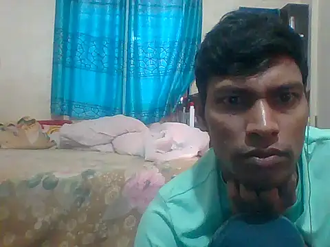 Snapshot of djtarakbd chatting on February 27, 10:15 am djtarakbd online show from February 27, 10:15 am