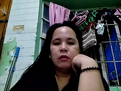 Snapshot of AasianAngelEyesXX chatting on December 15, 5:06 pm AasianAngelEyesXX online show from December 15, 5:06 pm