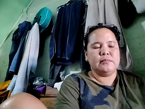 Snapshot of AasianAngelEyesXX chatting on January 8, 1:19 am AasianAngelEyesXX online show from January 8, 1:19 am