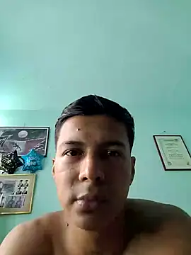 morenito420 online show from August 3, 3:16 pm