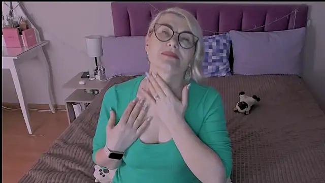 sabrinamacmarren online show from January 20, 3:28 pm