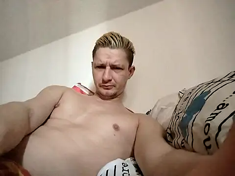 twinksbadboyhot online show from January 19, 12:39 pm