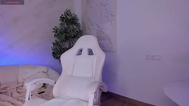 lissababe1 online show from March 31, 6:08 pm