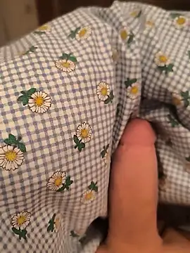 geilerboy2628 online show from April 14, 9:32 pm