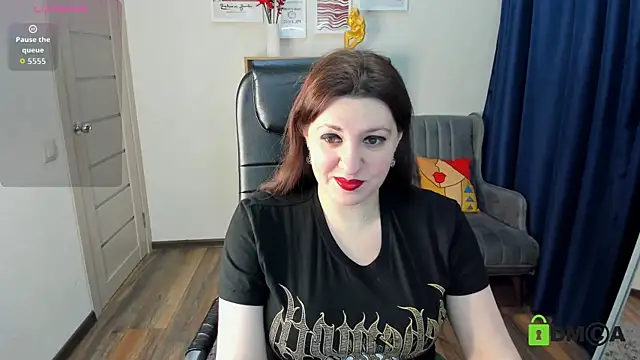 Snapshot of Black_Black_Rose chatting on February 7, 8:23 pm Black Black Rose online show from February 7, 8:23 pm