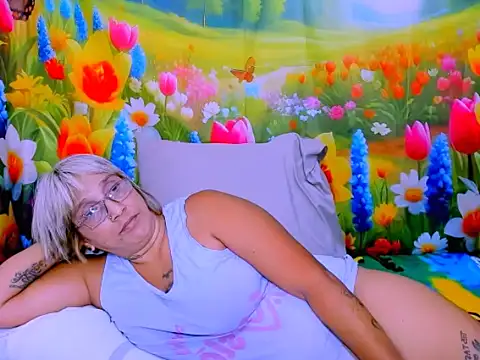 indianroxy online show from June 24, 8:08 pm