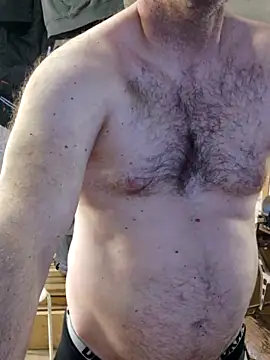 Snapshot of IronedTitan chatting on March 21, 12:51 am IronedTitan online show from March 21, 12:51 am