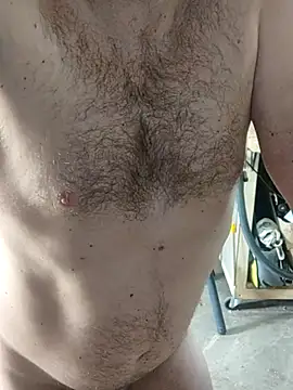 Snapshot of IronedTitan chatting on September 11, 1:06 am IronedTitan online show from September 11, 1:06 am