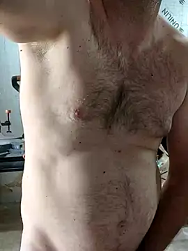 Snapshot of IronedTitan chatting on September 12, 12:44 am IronedTitan online show from September 12, 12:44 am