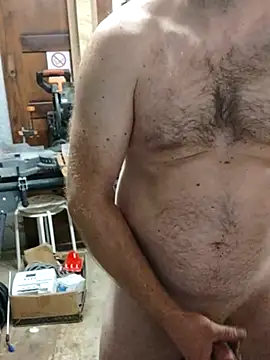 Snapshot of IronedTitan chatting on November 1, 4:36 am IronedTitan online show from November 1, 4:36 am