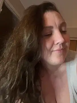 Snapshot of Anna_Alexa chatting on April 7, 7:58 pm Anna Alexa online show from April 7, 7:58 pm