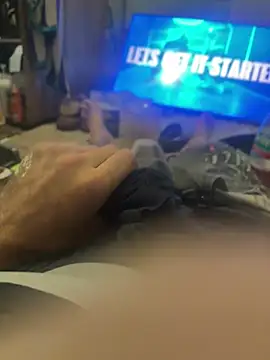 mikeylong online show from February 14, 8:27 pm