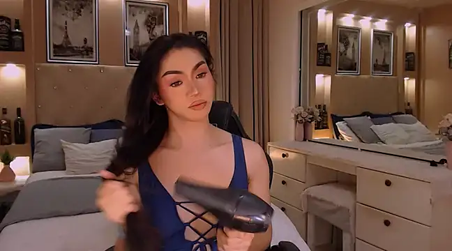 Snapshot of YOUR_DREAMWIFE chatting on March 20, 4:53 pm YOUR DREAMWIFE online show from March 20, 4:53 pm