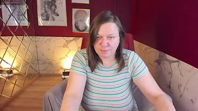 KellyPerfection online show from January 17, 5:45 am