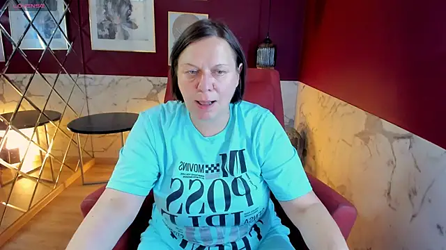 Snapshot of KellyPerfection chatting on July 6, 7:38 am KellyPerfection online show from July 6, 7:38 am