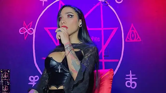 Snapshot of Depresion_Black chatting on October 9, 1:14 am Depresion Black online show from October 9, 1:14 am