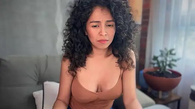 illaroom online show from November 29, 10:13 pm