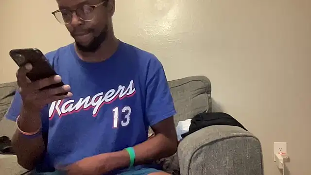 Snapshot of daloyhasabigdick chatting on November 19, 10:32 pm daloyhasabigdick online show from November 19, 10:32 pm