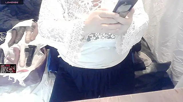 Snapshot of tatli_bela chatting on February 5, 1:22 pm tatli bela online show from February 5, 1:22 pm