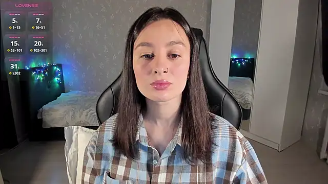 EllaFresh online show from March 1, 9:50 pm