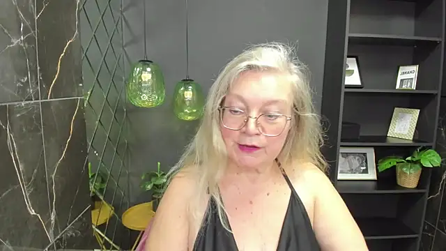 NataliMellow online show from October 4, 3:21 pm
