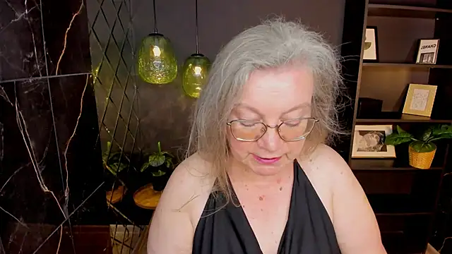 NataliMellow online show from July 19, 1:15 pm