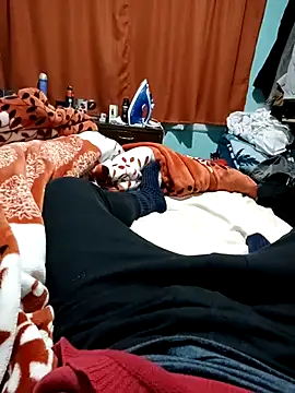 Snapshot of gusaven chatting on December 16, 8:52 am gusaven online show from December 16, 8:52 am