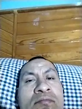 Snapshot of gusaven chatting on April 29, 7:23 am gusaven online show from April 29, 7:23 am