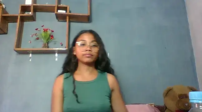 naya86 online show from February 18, 6:15 am