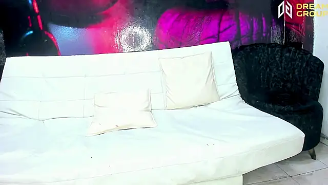 AmazingPartys online show from May 22, 3:13 am