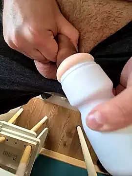 Snapshot of penisSado chatting on March 18, 1:53 pm penisSado online show from March 18, 1:53 pm