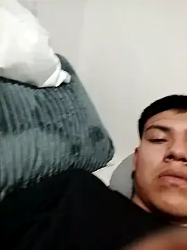 mikeeeeeell online show from December 23, 4:21 am